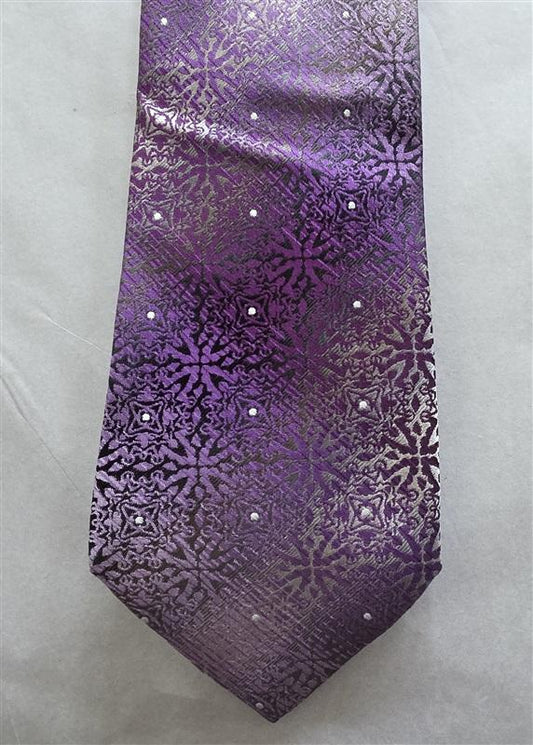 NWOT Van Heusen Purple White Gray Geometric 100% Silk Men's Neck Tie 125845