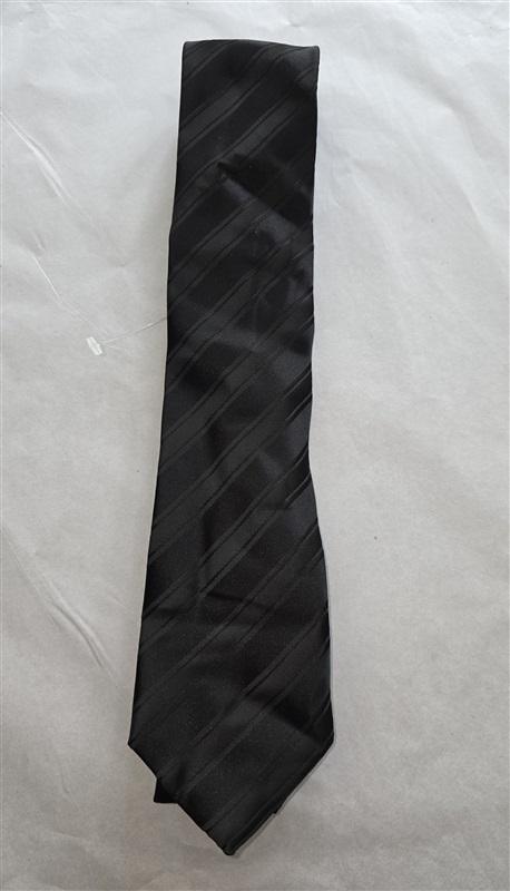 NWOT Saddlebred Black Stripes Men's Neck Tie 125854