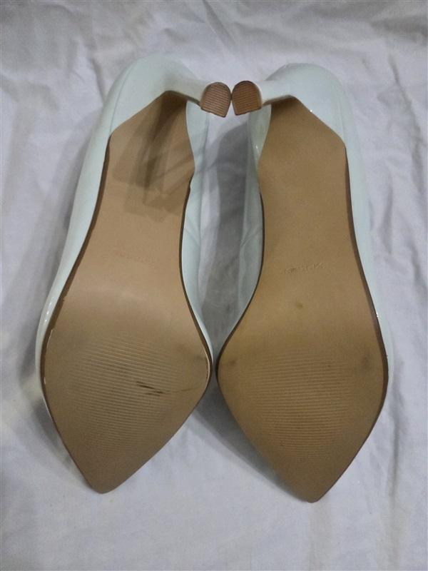NWOT Express 8 Classic Pointed Toe Patented Leather Light Blue Pumps 125865