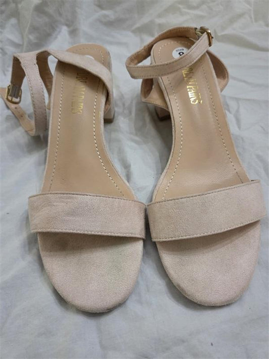 Pre Owned Dream Pairs 8 Carnival Beige Faux Suede Strappy Heel Sandals 125875