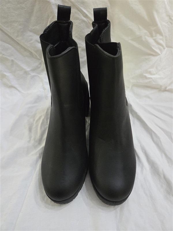 NWOT RUE 21 9 Ankle Lug Boot Black High Heel 125879