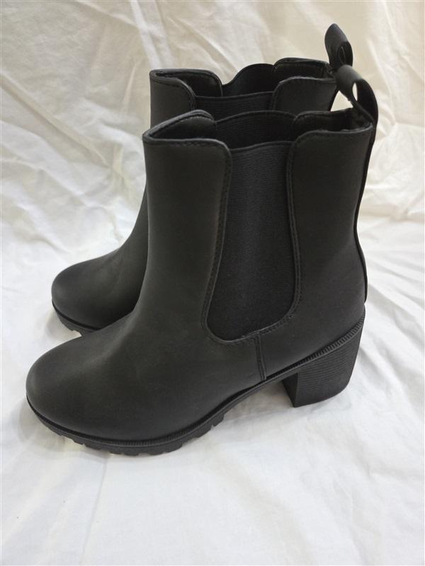 NWOT RUE 21 9 Ankle Lug Boot Black High Heel 125879