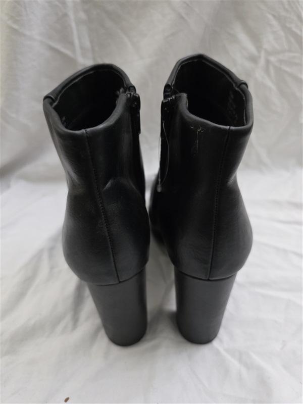 NWOT Dream Pairs 9 Stomp Platform Bootie Ankle Boot Black 125914