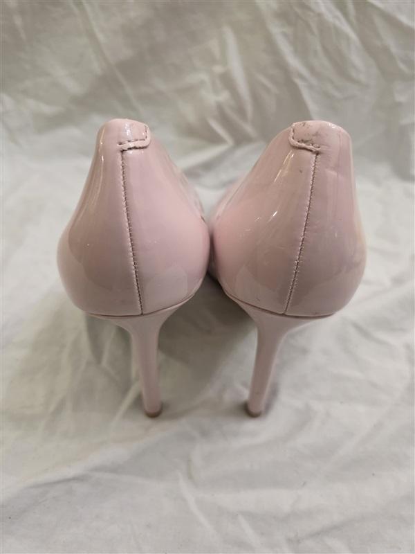 NWOT Express 8 Classic Pointed Toe Patented Leather Pink Pumps 126016