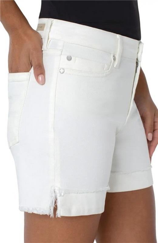 NWT Liverpool 16/33 Kristy High Rise Bermuda Short White 126061