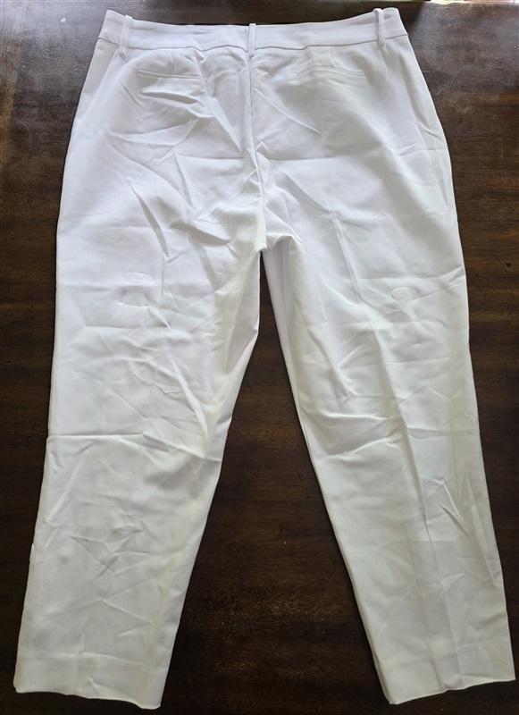 NWOT Boston Proper 18 White straight Leg Ankle Pants 126127