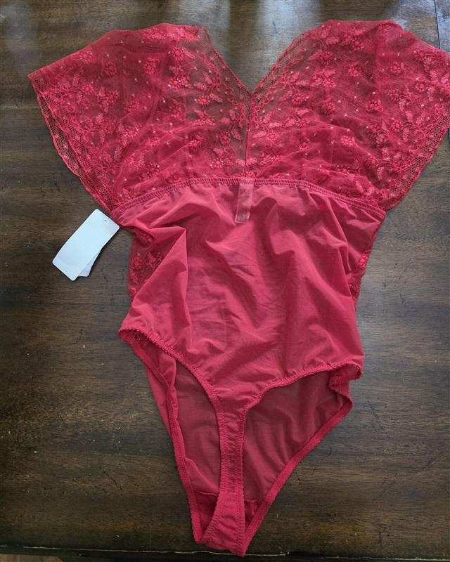 NWT Wacoal M Lifted In Luxury Bodysuit Semi Sheer 836333 Red 126134