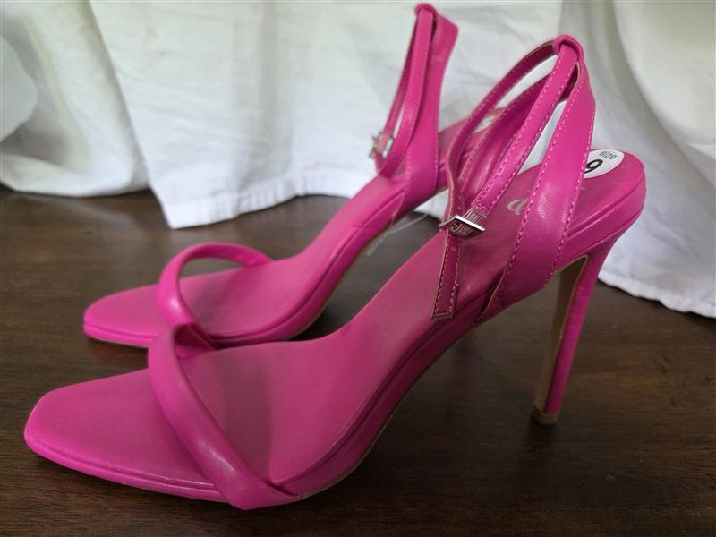 NWOT New York & Co 9 Alania Ankle Strap Dress Sandals Pink 126159