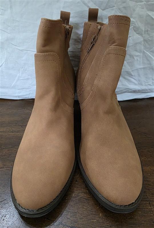 NWOT Market Spruce 10 Ankle Boots Butterscotch Booties 126160