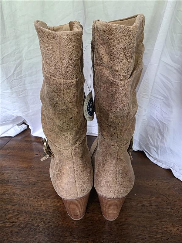 NWTD BareTraps 9.5 Cheyenne Mid Calf Boot Brown Slouch Stacked Heel 126175