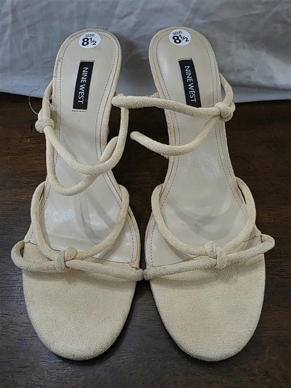 NWOTD Nine West 8.5 Kims 2 Beige Faux Suede Strappy Heel Sandals 126179