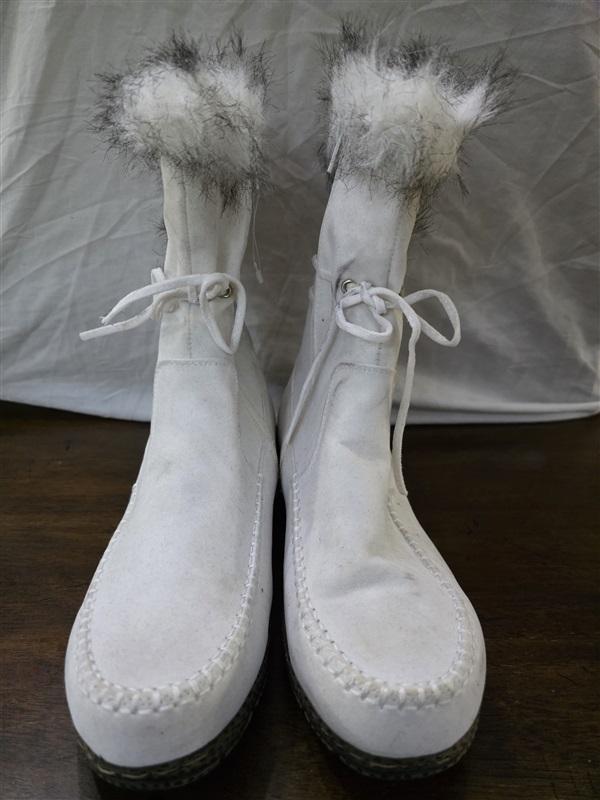 NWOTD Bucco 8.5 Ruzena Fashion Faux Fur Winter Boots White 126181