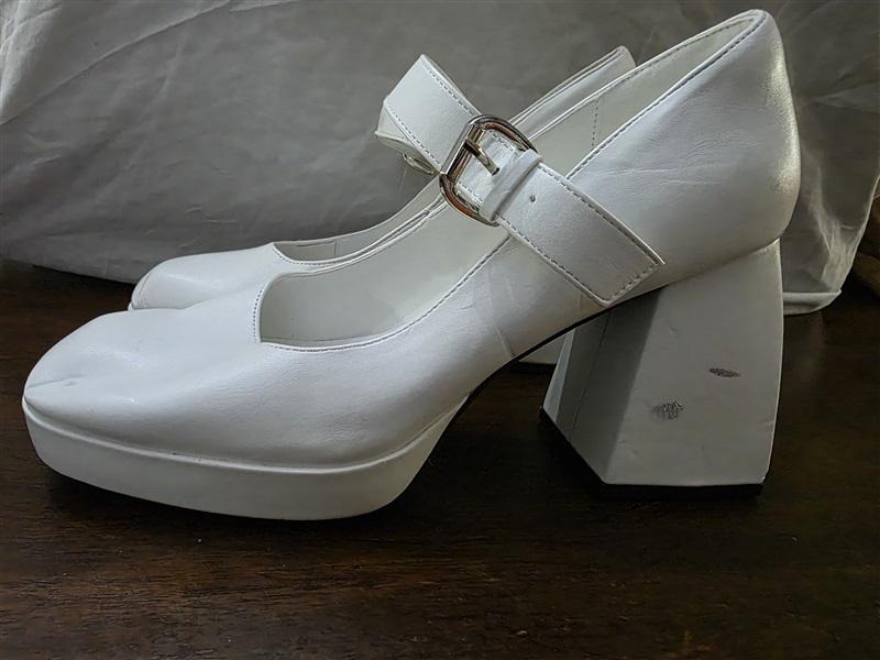 NWOTD Dream Pair 8.5 Mary Jane Platform Heels Shoes White 126184