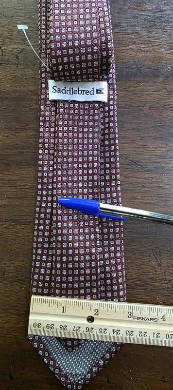 NWOT Saddlebred Burgundy Red white Gold Geometric Men's Neck Tie 126196