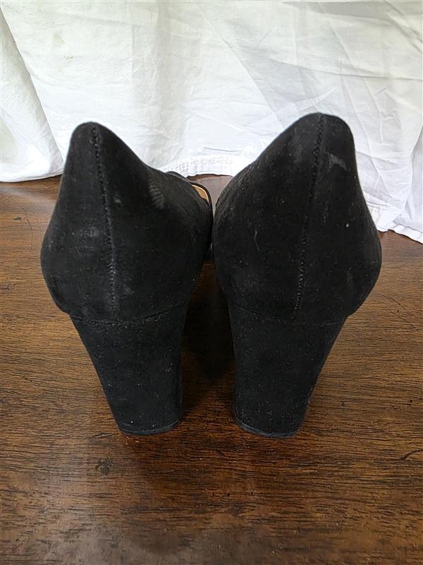 NWOTD Abound 12 Audry Block Heel Pumps Black Faux Suede 126233