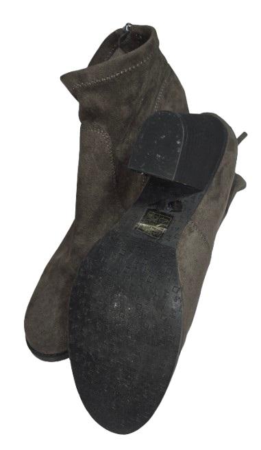 NWOT DV8 Dolce Vita 10 Suede Stacked Heeled Bootie Gray 126248