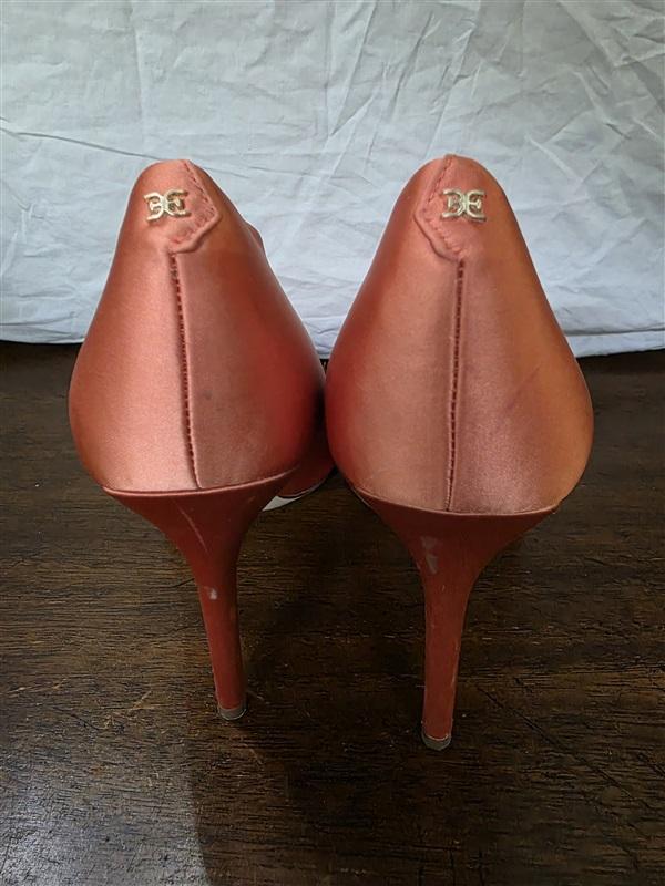 NWOTD Sam Edelman 8.5 Coral Satin Charmeuse Pumps Pointy Toe Heels 126270