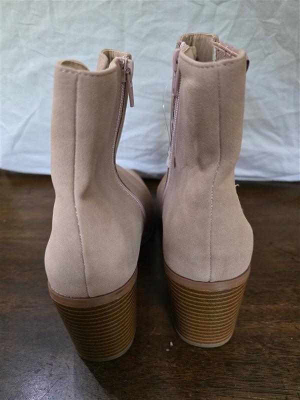 NWOT Style & Co 8 Jamie Faux Suede Ankle Boots Beige 126271
