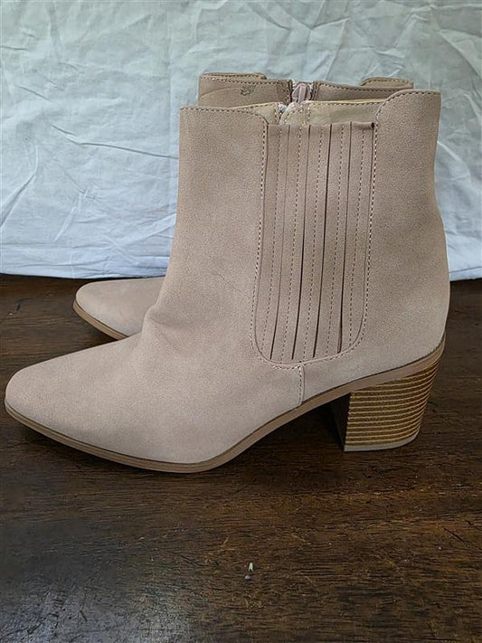 NWOT Style & Co 8 Jamie Faux Suede Ankle Boots Beige 126271