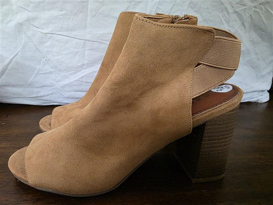 NWOT Mia 8.5 Orianna Faux Leather Brown Open Toe Bootie Sandals 126275