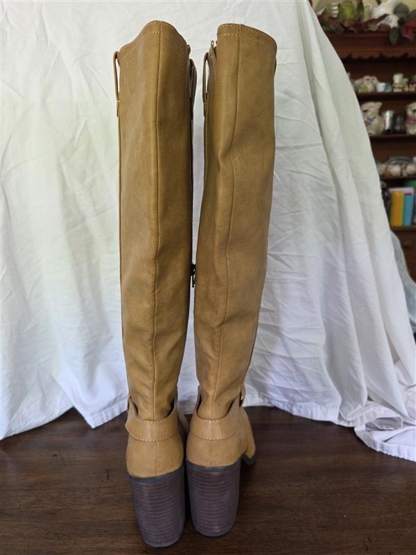 NWOTD Mia 8 Stacked Heel Beige Faux Leather Knee Boots 126294