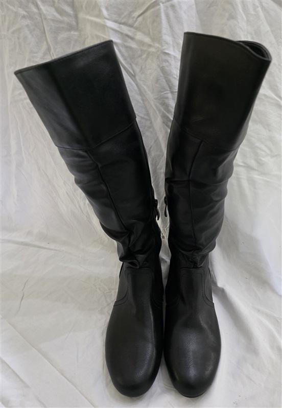 NWOT ETC 7 Slouchy Side Zip Knee High Boots Black 126298