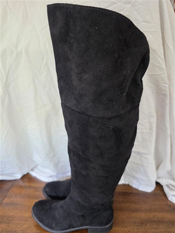 NWOT American Eagle 8 Over The Knee Boots Faux Suede Black 126300