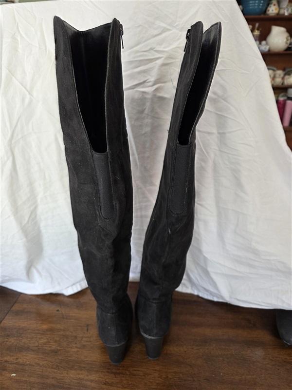 NWOT Lane Bryant 7 Wide Calf Knee High Faux Suede Riding Boots Black 126301