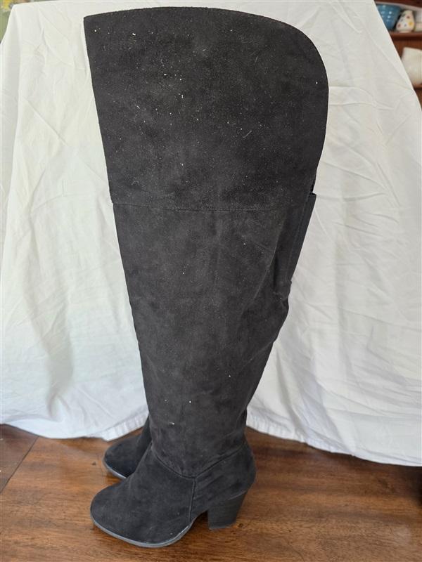 NWOT Lane Bryant 7 Wide Calf Knee High Faux Suede Riding Boots Black 126301
