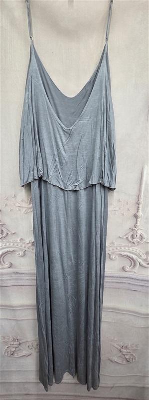 NWOT Matty M Large Layered Knit Maxi Dress Flounce Gray 126382