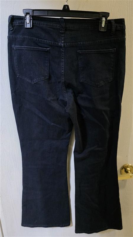 NEW Soft Surroundings PM Cropped Bootcut Pants Jeans 126429