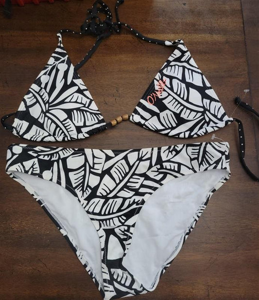 NWOT O'Neill M White Black Tropical Bikini Swim Top & Bottom 126482