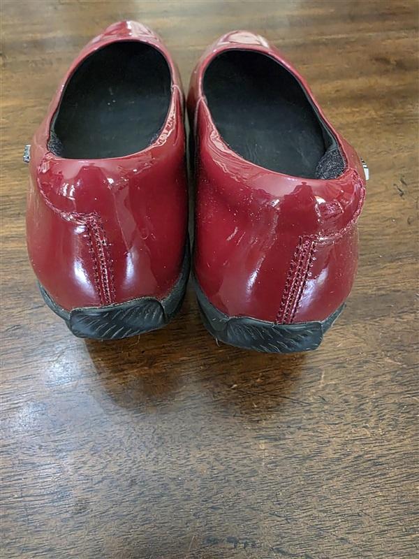NWOT MTB 6-6.5 Red Patent Leather Performance Slip On Ballerina 126505