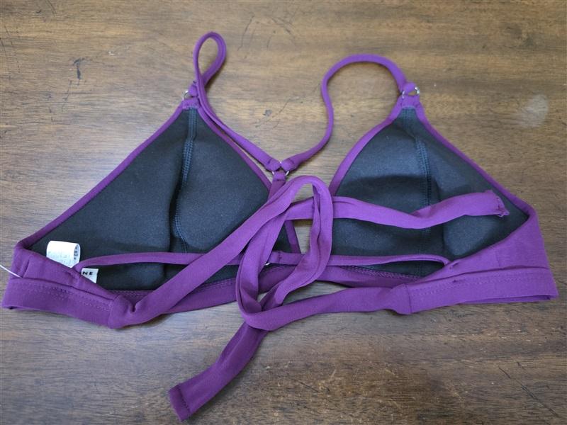NWT Robin Piccone M Rosa Purple Triangle Bikini Swim Top 126523