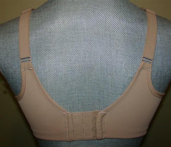 NWT Wacoal 38DD Casual Beauty Soft Cup Bra 852247 Beige 126551