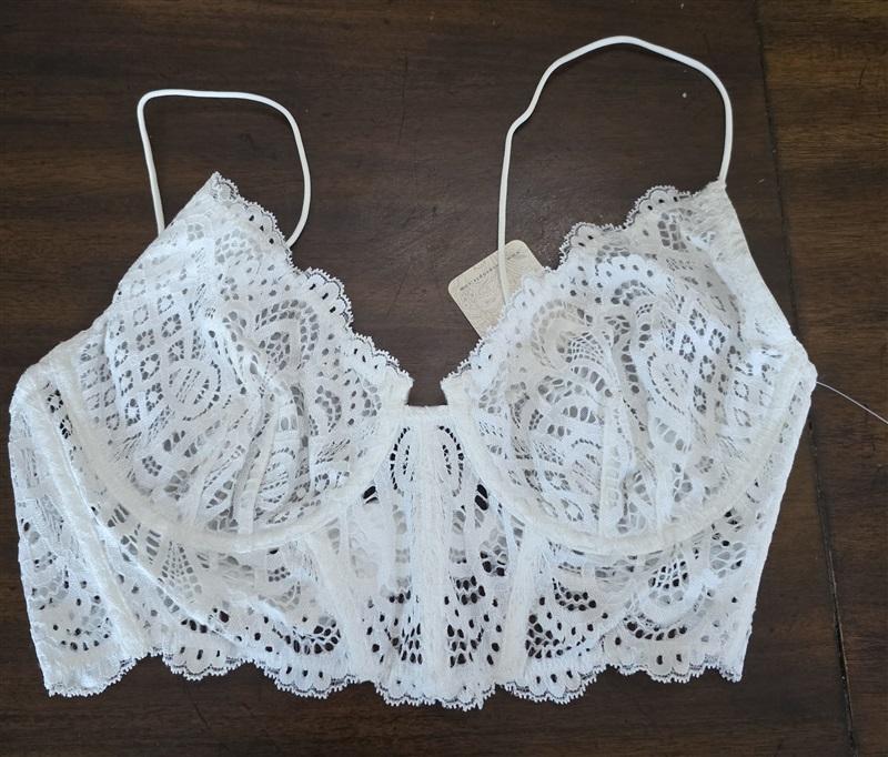 NWT Intimately Free People L Lace Underwire Sheer Bra White 126572