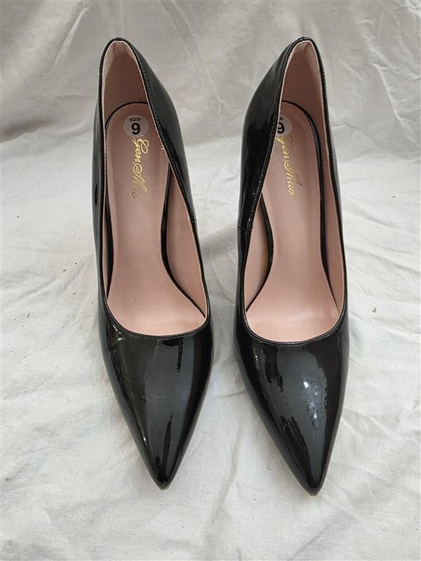 NWOT GENSHUO 9 Pumps Pointy Toe Stiletto Sexy High Heels 4.7" 126599