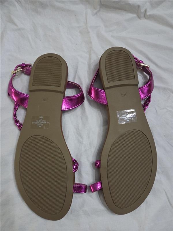 NWOT Guess 8 GBG Los Angeles Lindy Braid Sandals Pink 126604