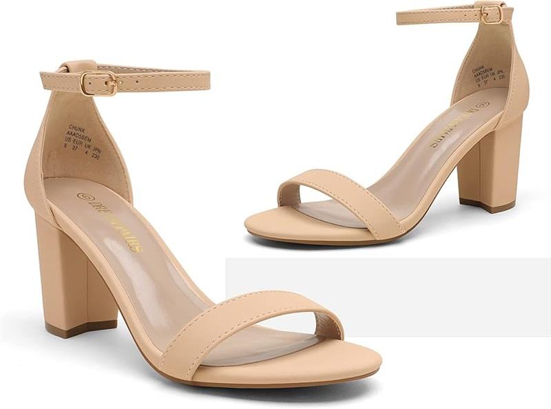 Pre Owned Dream Pairs 9 Chunk Low Heel Pump Sandals Beige 126605
