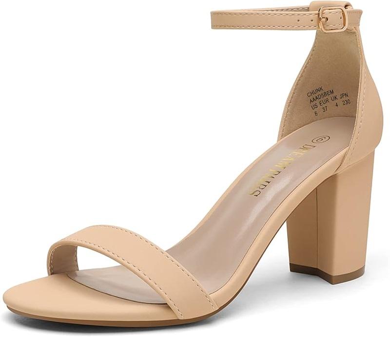Pre Owned Dream Pairs 9 Chunk Low Heel Pump Sandals Beige 126605