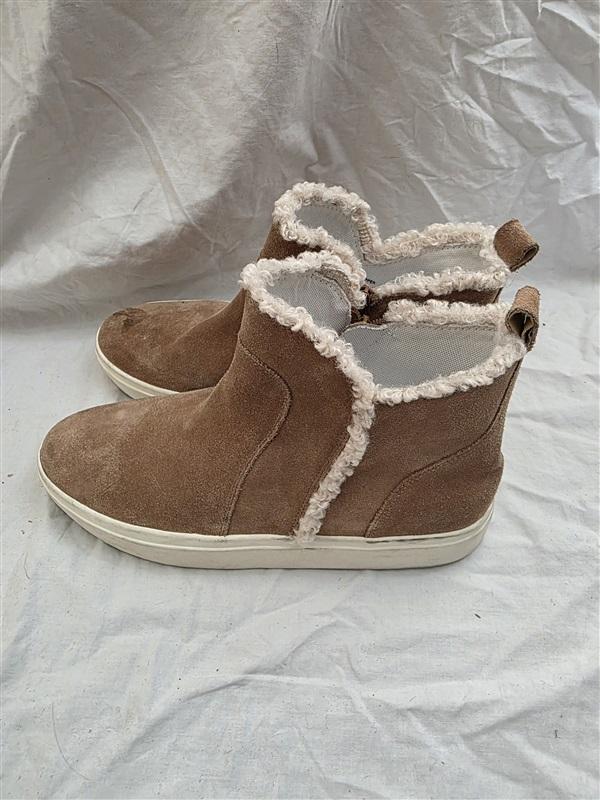 NWOT Sole Society 9 Low Platform Sneaker Ankle Booties 126611