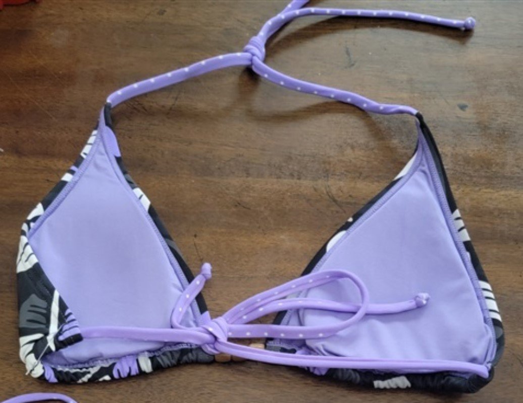 NWOT O'Neill Large Black Purple Tropical Belted Bikini Swim Top 126753