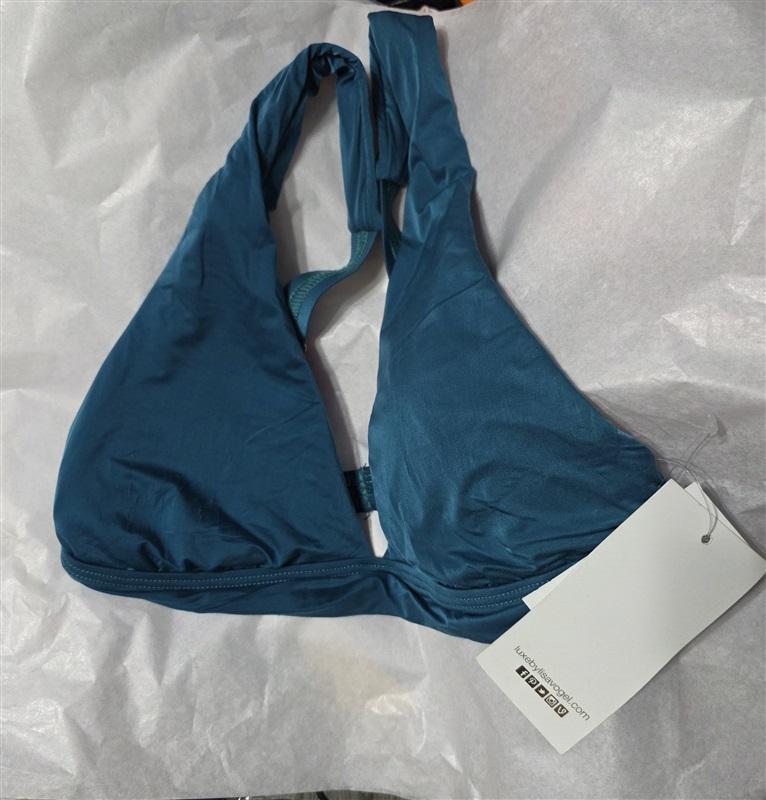 NWT Luxe By Lisa Vogel S Liquid Teal Solid Deep V Bikini Swim Top #126759