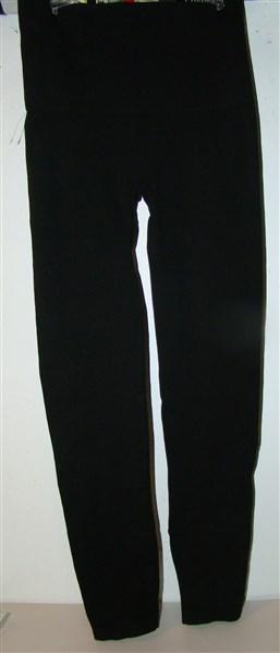 NWOT Assets 1X Red Hot Label by Spanx Seamless Shaping Leggings Black 126770