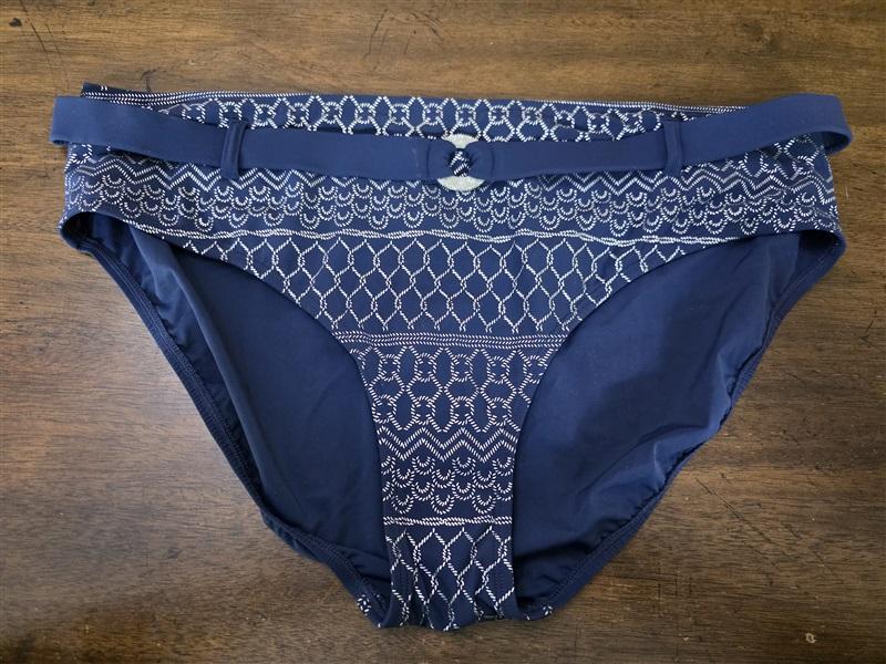 NWOT Amoena 16 Bangkok Panty Blue & Silver Belted 126791