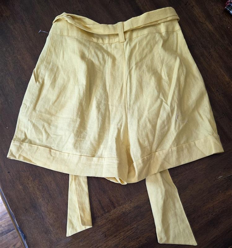 NWOT Clayton S Suzy Yellow Linen Tie Front Shorts 126811