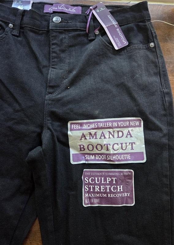 NWTD Gloria Vanderbilt 8 Amanda Boot Cut Jeans Black 126894