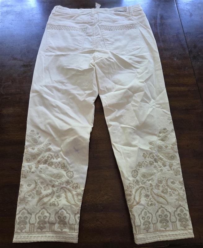 NWOT Soft Surroundings 12 Ultimate Cropped Embroidered Jeans Cream 127035