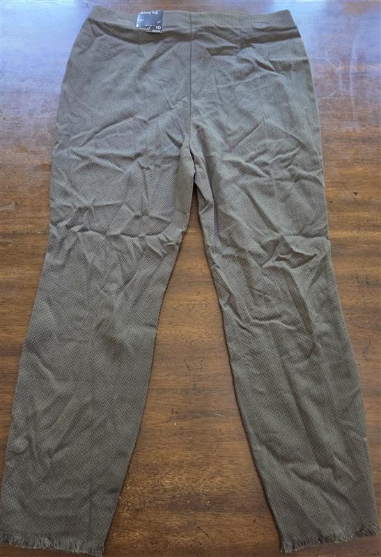 NWT Alfani 10 Fringed-Hem Ankle Pants Olive Green Chevron Texture 127037