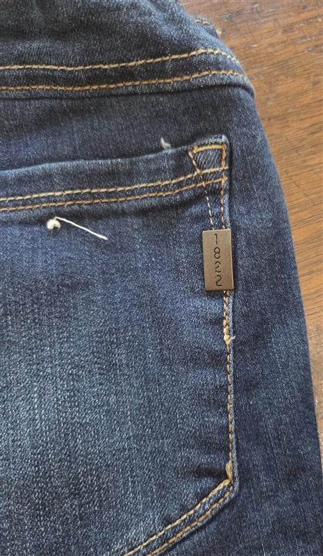 NWOT 1822 Denim 30 Butter Jeans Maternity Ankle Skinny Blue 127049